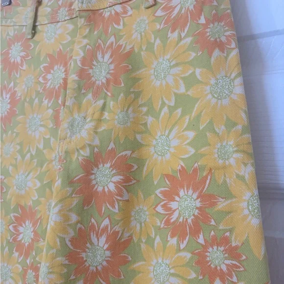 Zara Sunflower Print Pants in Yellow and Orange - Picture 4 of 7